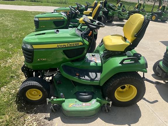 Image of John Deere X730 equipment image 1
