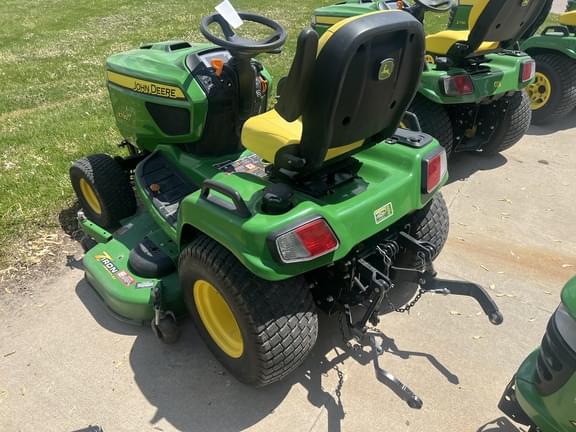 Image of John Deere X730 equipment image 2