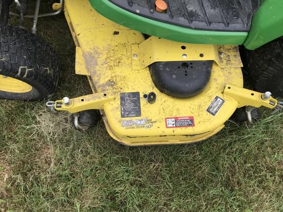 Image of John Deere X730 equipment image 4