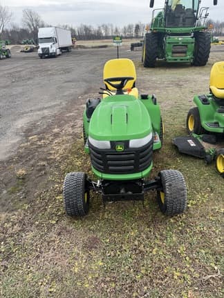 Image of John Deere X730 equipment image 3