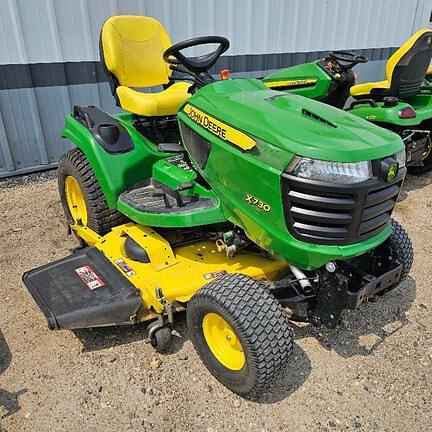 Image of John Deere X730 Image 0