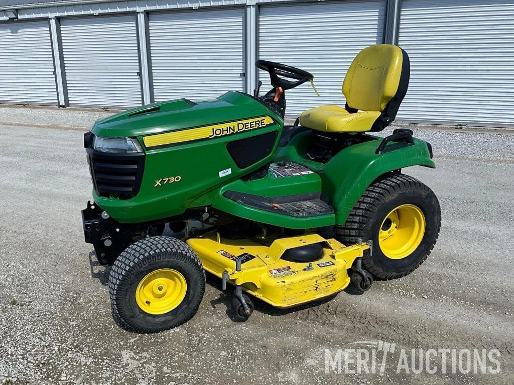 Image of John Deere X730 Primary image