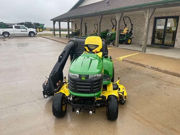 Image of John Deere X734 equipment image 1