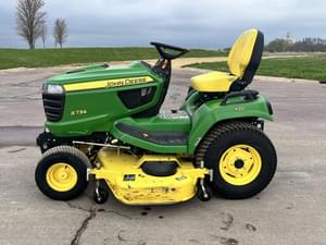 2017 John Deere X734 Image
