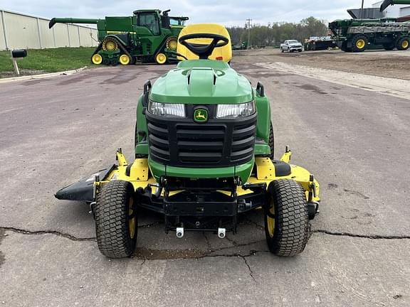 Image of John Deere X734 equipment image 1