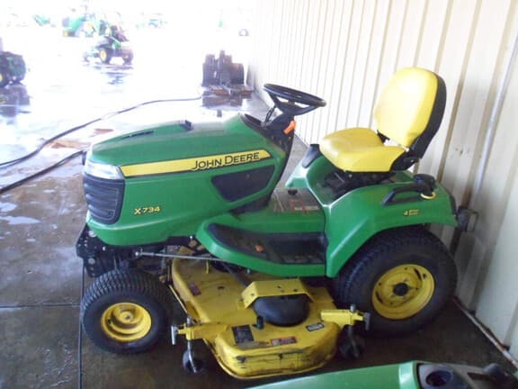Image of John Deere X734 Image 1