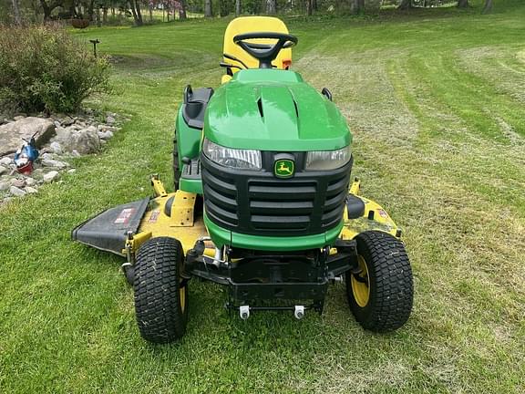 Image of John Deere X734 equipment image 1