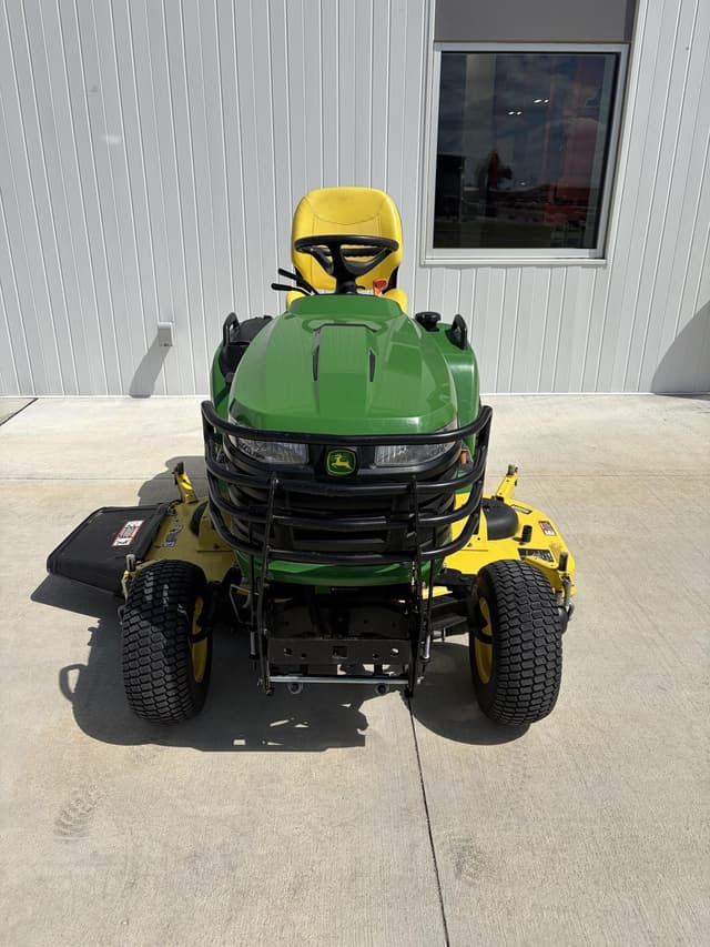 Image of John Deere X734 equipment image 1