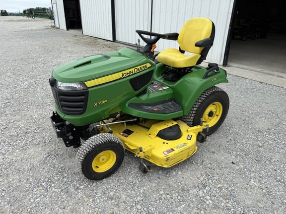 Image of John Deere X734 Primary image