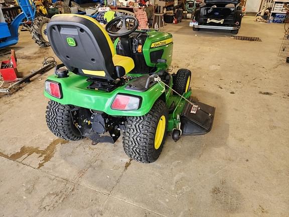 Image of John Deere X738 equipment image 4