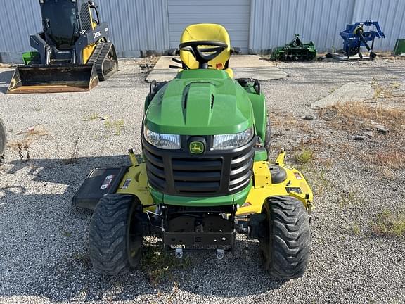 Image of John Deere X738 equipment image 2