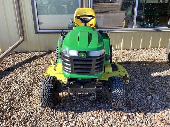 Image of John Deere X739 equipment image 1