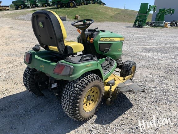 Image of John Deere X739 equipment image 4