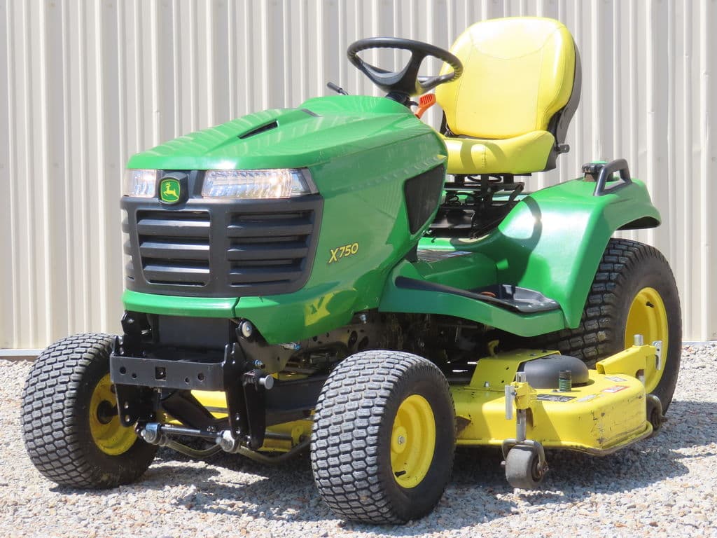 Image of John Deere X750 Primary image