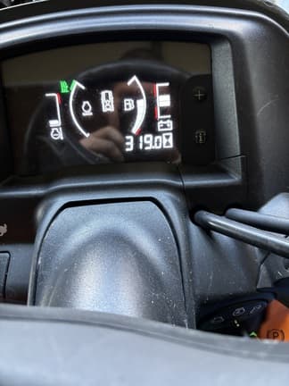 Image of John Deere X750 equipment image 4