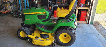 Main image John Deere X750