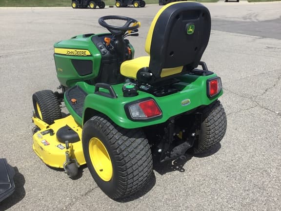 Image of John Deere X750 equipment image 3