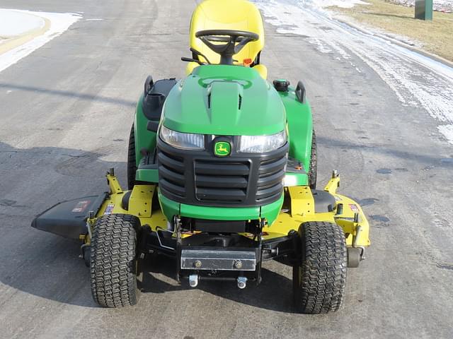 Image of John Deere X750 equipment image 1