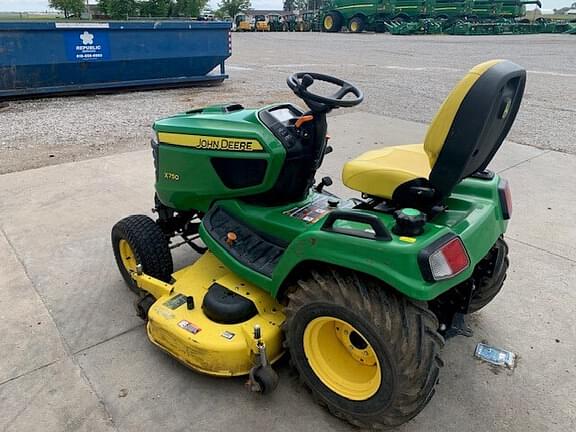Image of John Deere X750 equipment image 1