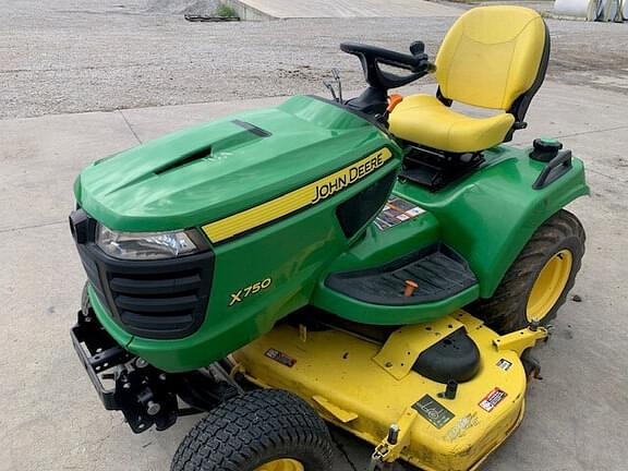Image of John Deere X750 Primary image