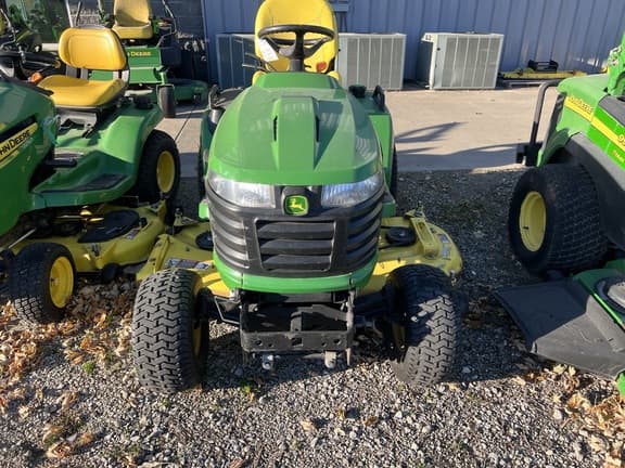 Image of John Deere X750 equipment image 3