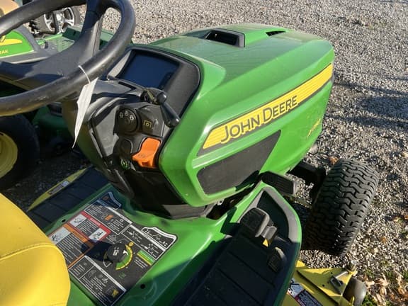 Image of John Deere X750 equipment image 4