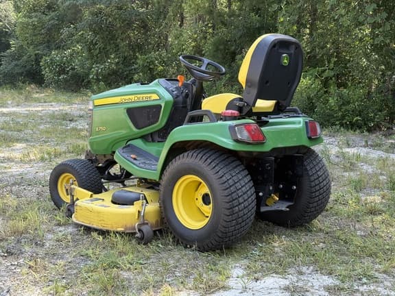 Image of John Deere X750 equipment image 1