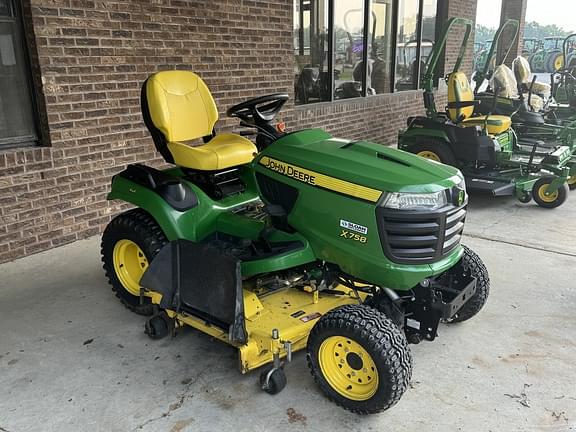 Image of John Deere X758 equipment image 1