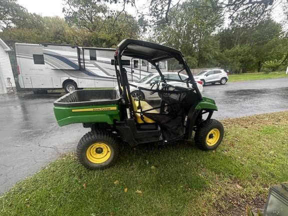 Image of John Deere XUV560 equipment image 3