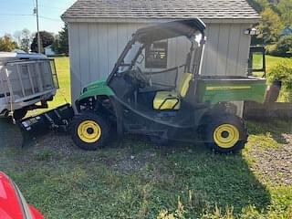 Image of John Deere XUV 560E equipment image 1