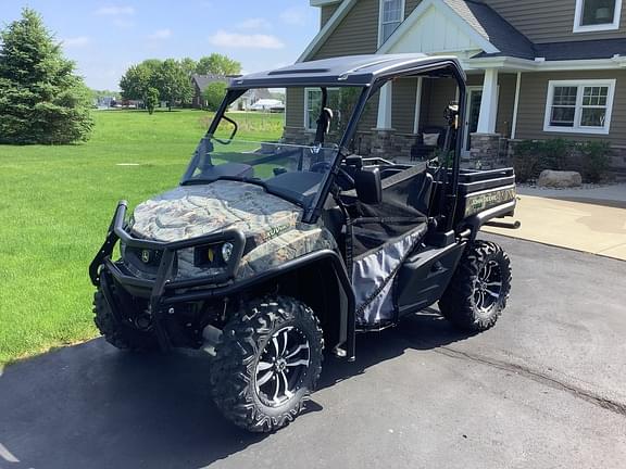 Image of John Deere XUV 590i Gator Primary image