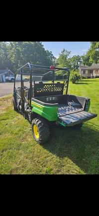 Image of John Deere XUV 590i Gator equipment image 4