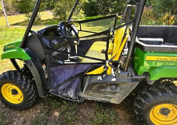 Image of John Deere XUV 590i Gator Image 1
