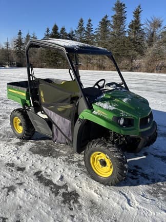 Image of John Deere XUV 590i Gator equipment image 2