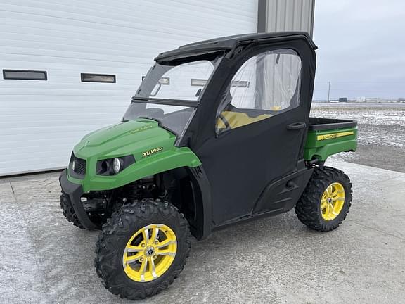 Image of John Deere XUV 590i Gator equipment image 2