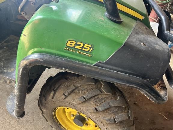 Image of John Deere Gator XUV 825i equipment image 4