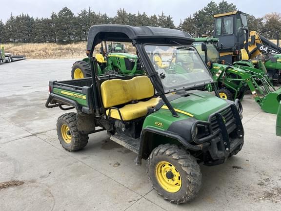Image of John Deere Gator XUV 825i Primary image