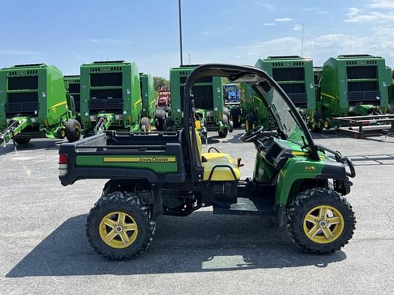 Image of John Deere Gator XUV 825i equipment image 2