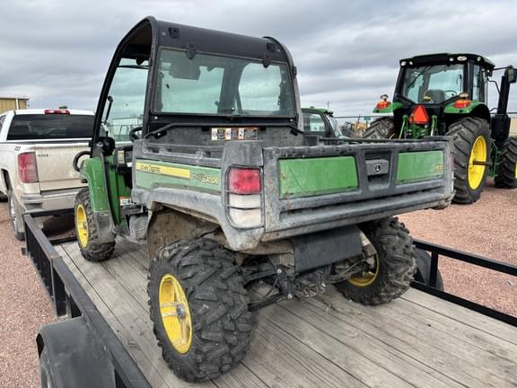 Image of John Deere Gator XUV 825i equipment image 4
