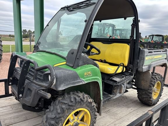 2017 John Deere Gator XUV 825i Equipment Image0