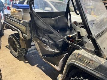 Main image John Deere Gator XUV 825i