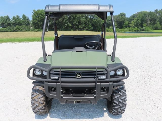 Image of John Deere Gator XUV 825i equipment image 1