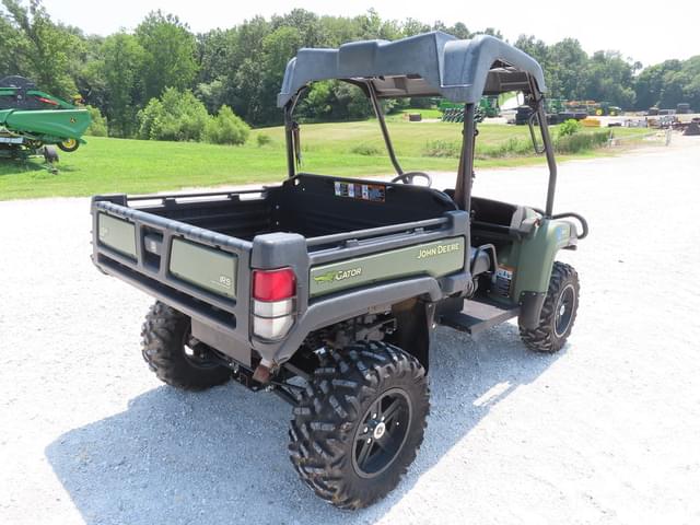 Image of John Deere Gator XUV 825i equipment image 4