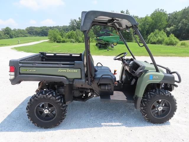 Image of John Deere Gator XUV 825i equipment image 3