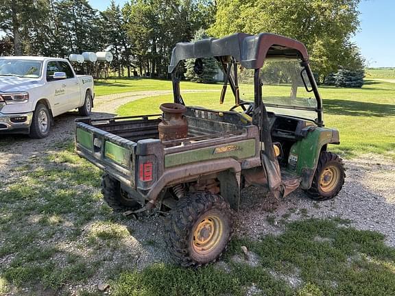Image of John Deere Gator XUV 825i equipment image 4