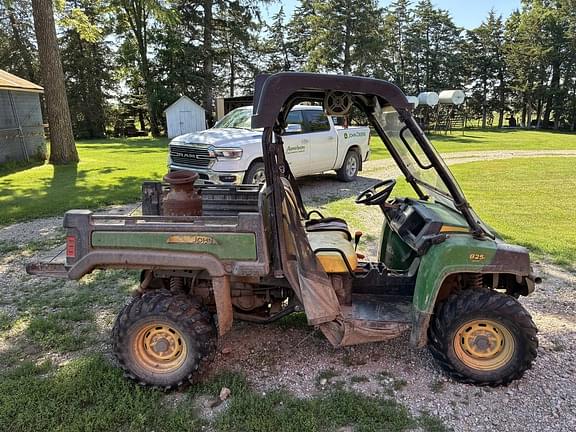 Image of John Deere Gator XUV 825i equipment image 3