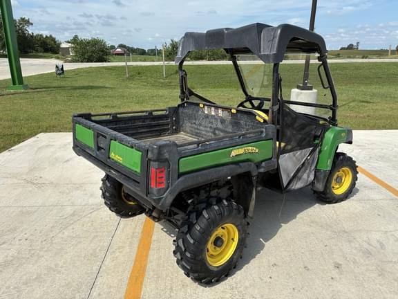 Image of John Deere Gator XUV 825i equipment image 4
