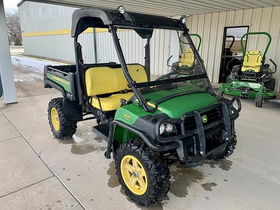 Image of John Deere Gator XUV 825i Primary image