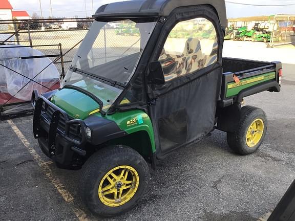 Image of John Deere Gator XUV 825i equipment image 3