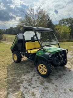 Main image John Deere Gator XUV 825i